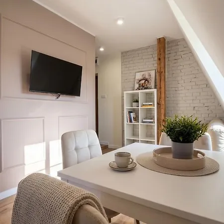 Apartament 3 Maja *